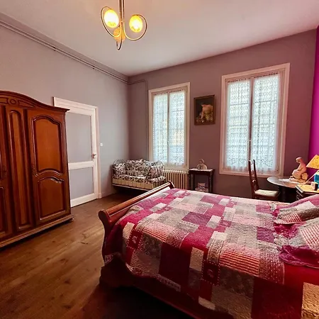 Holiday home De Mali - De Plain Pied A Deux Pas Du Centre *
