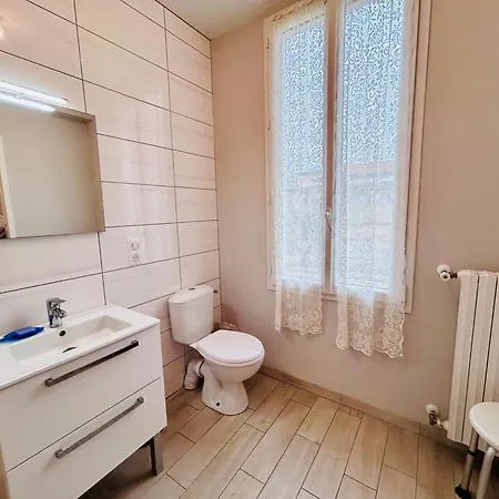 De Mali - De Plain Pied A Deux Pas Du Centre Holiday home Rochefort (Charente-Maritime)