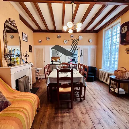 De Mali - De Plain Pied A Deux Pas Du Centre