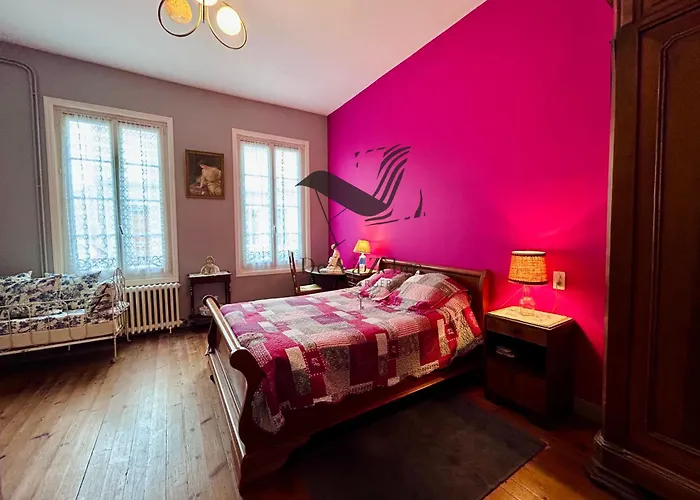 Сasa de vacaciones De Mali - De Plain Pied A Deux Pas Du Centre Rochefort (Charente-Maritime)